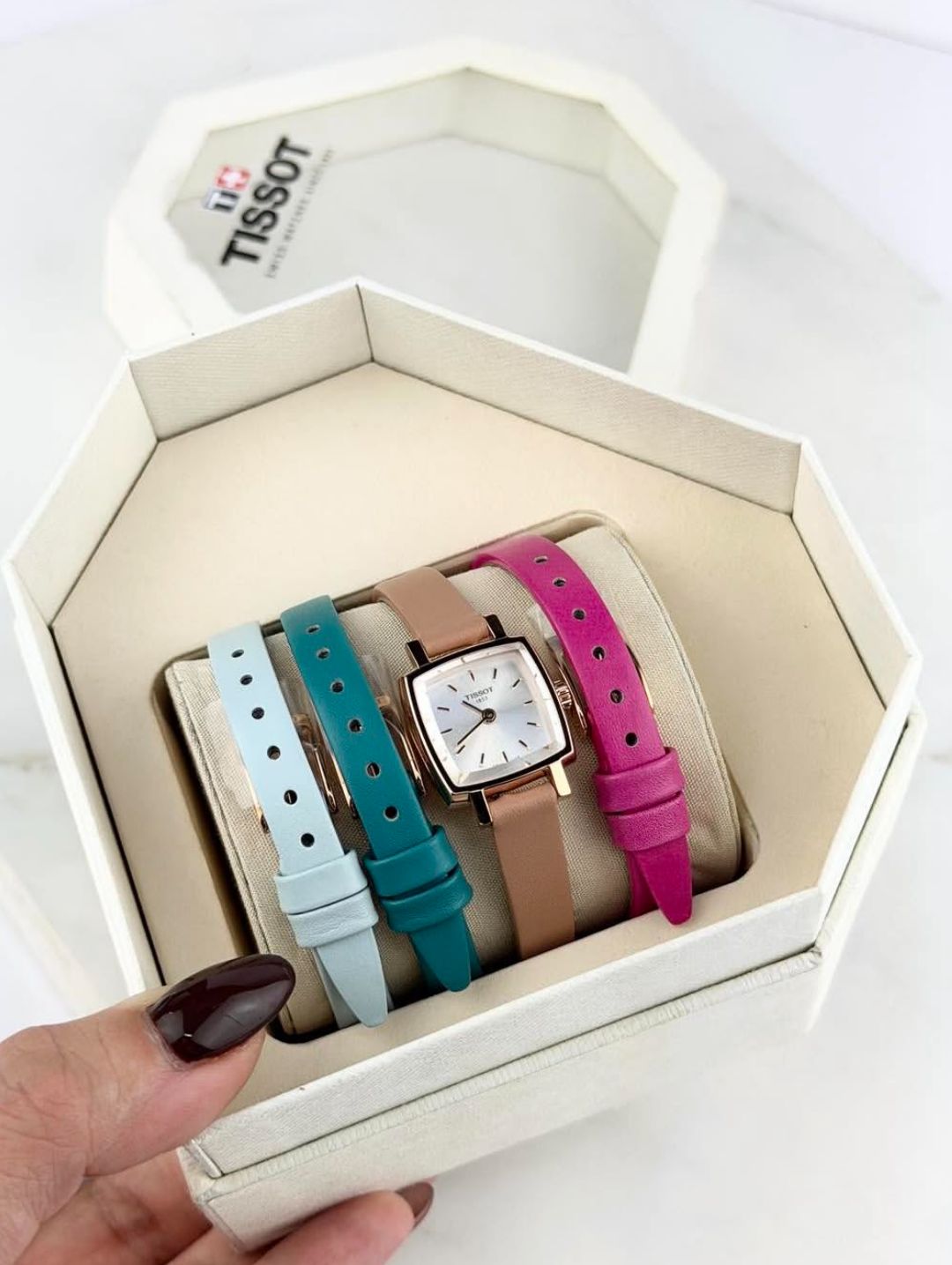 Reloj Tissot Lovely set T058.109.36.031.01