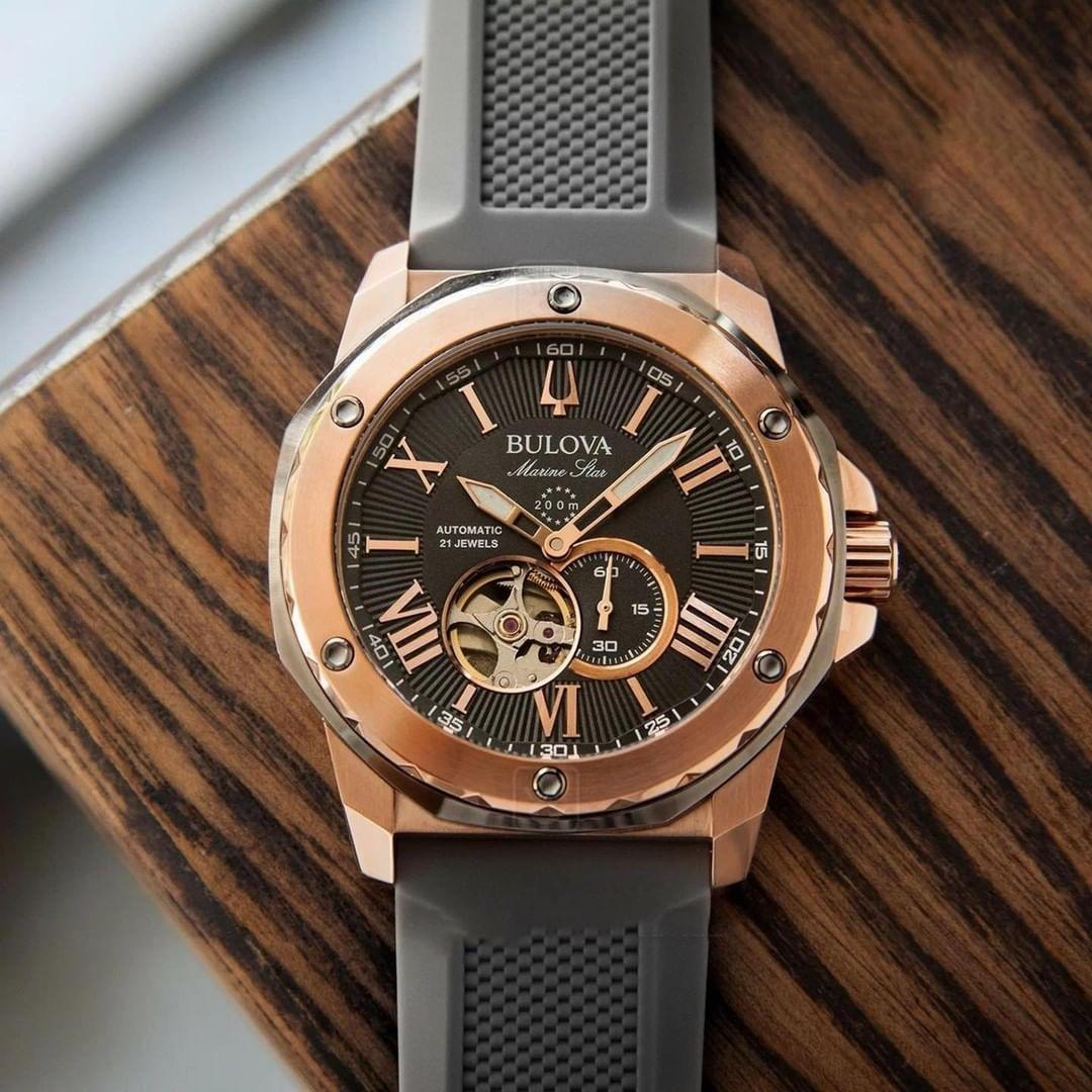 Reloj Bulova Marine Star Automático 98A228 Original